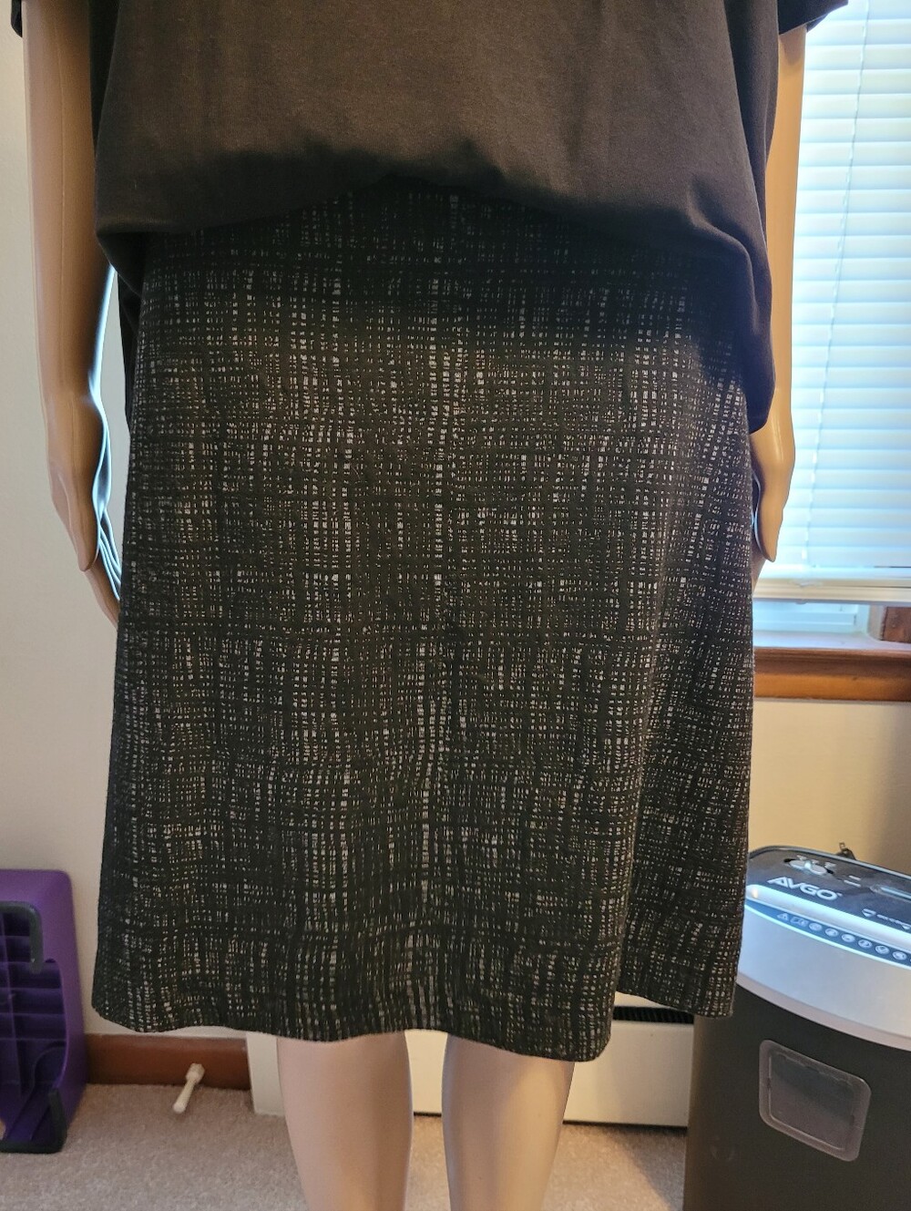 Fashion Bug Classic Black and White Textured A-Line Skirt - Size 3X